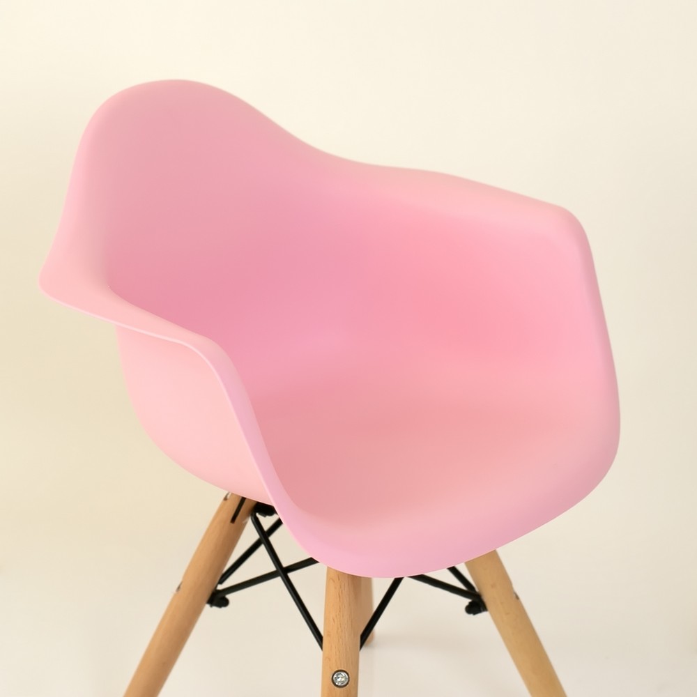 ������ Barneo N-2 Eames Style ������� �������
