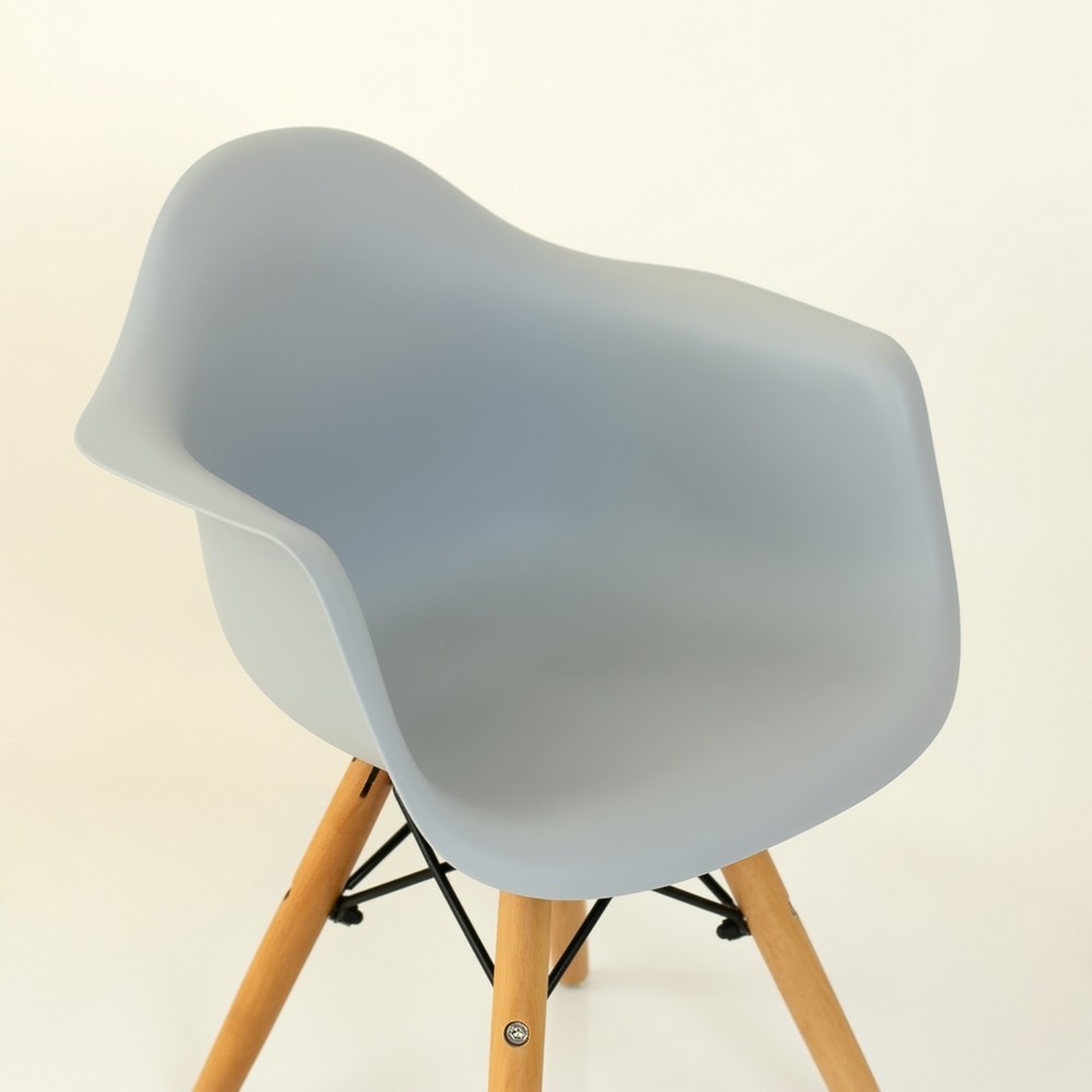 ������ Barneo N-2 Eames Style ������-����� �������